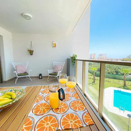 Apartamento de lujo a 200 metros de la playa *